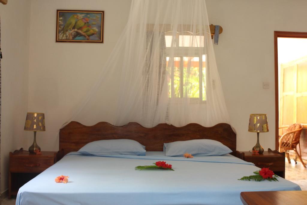 Veronic Self-Catering Guest House La Digue Δωμάτιο φωτογραφία