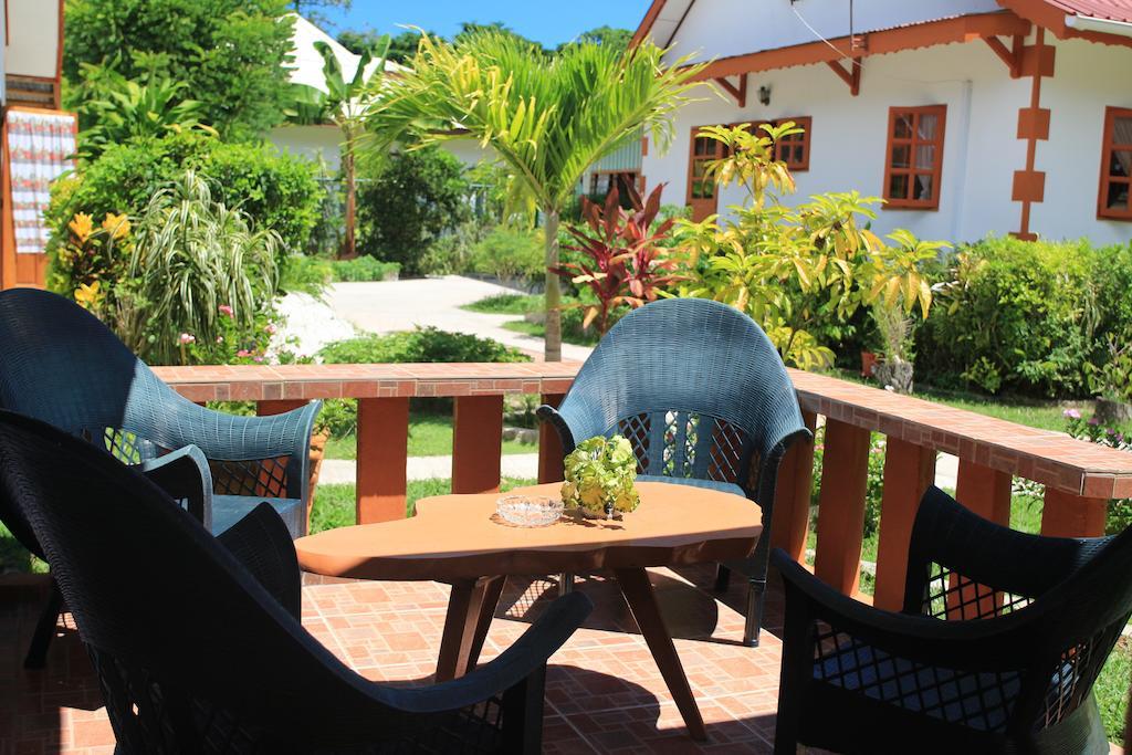 Veronic Self-Catering Guest House La Digue Εξωτερικό φωτογραφία