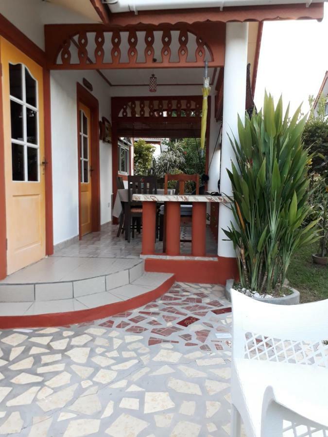 Veronic Self-Catering Guest House La Digue Εξωτερικό φωτογραφία